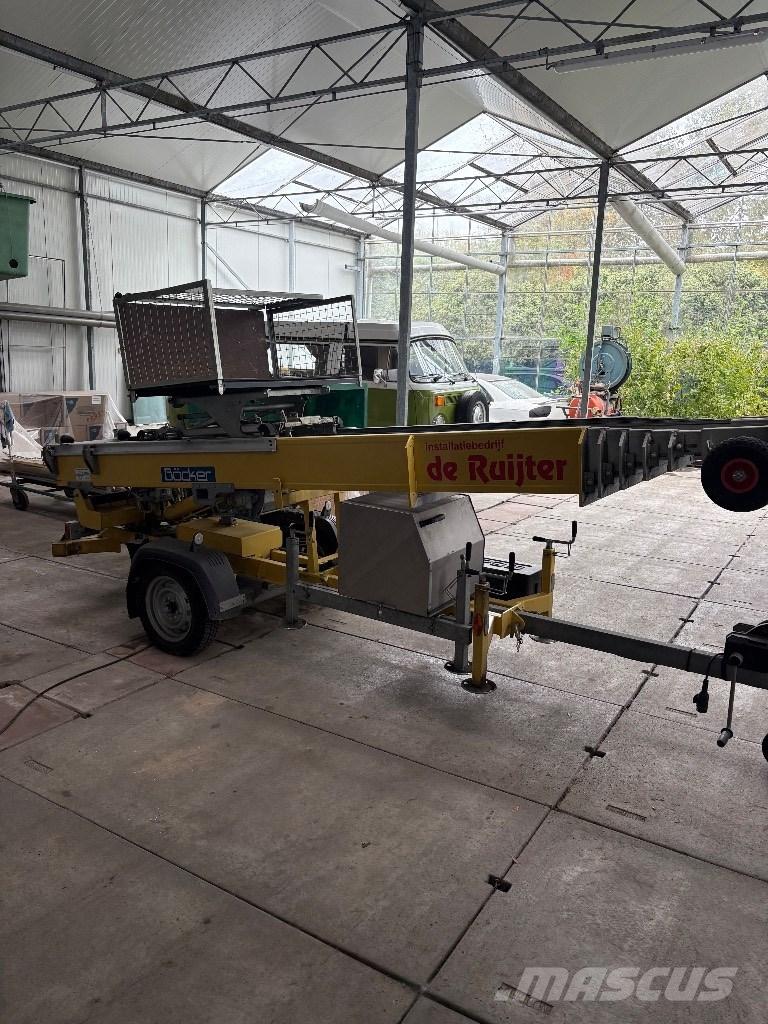 Böcker Junior 18-5 Vlečne dvižne ploščadi