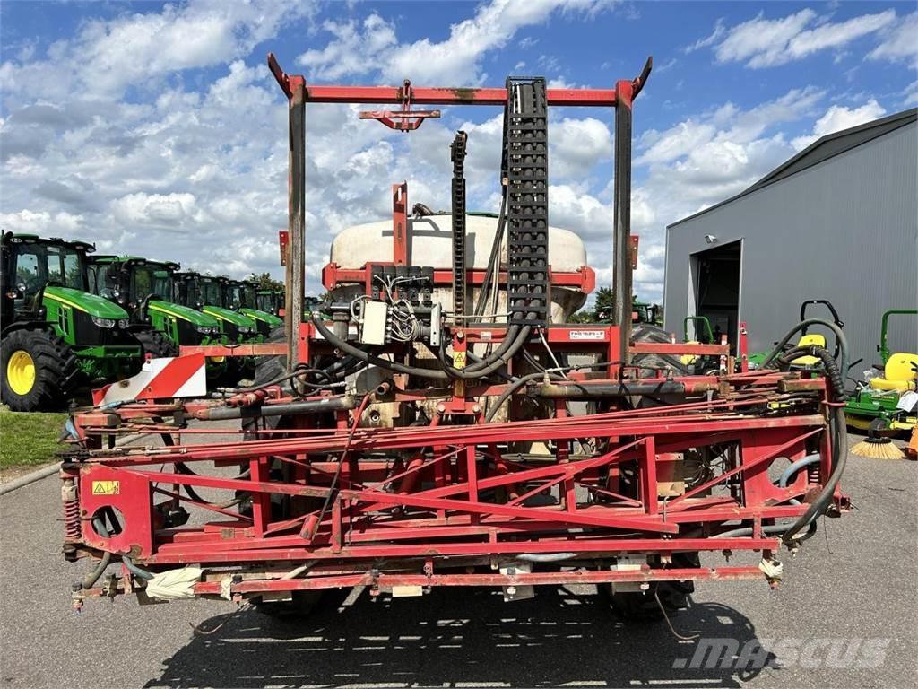 Holder IN280 Vlečne škropilnice