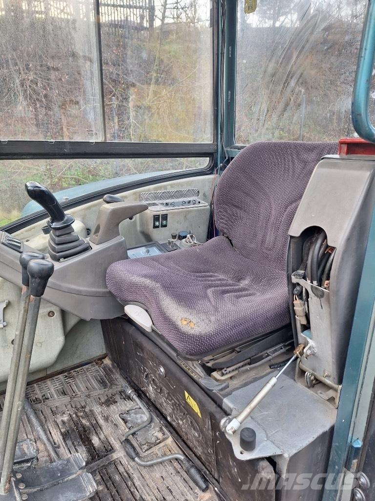 Volvo EC 25 Mini bagri <7t