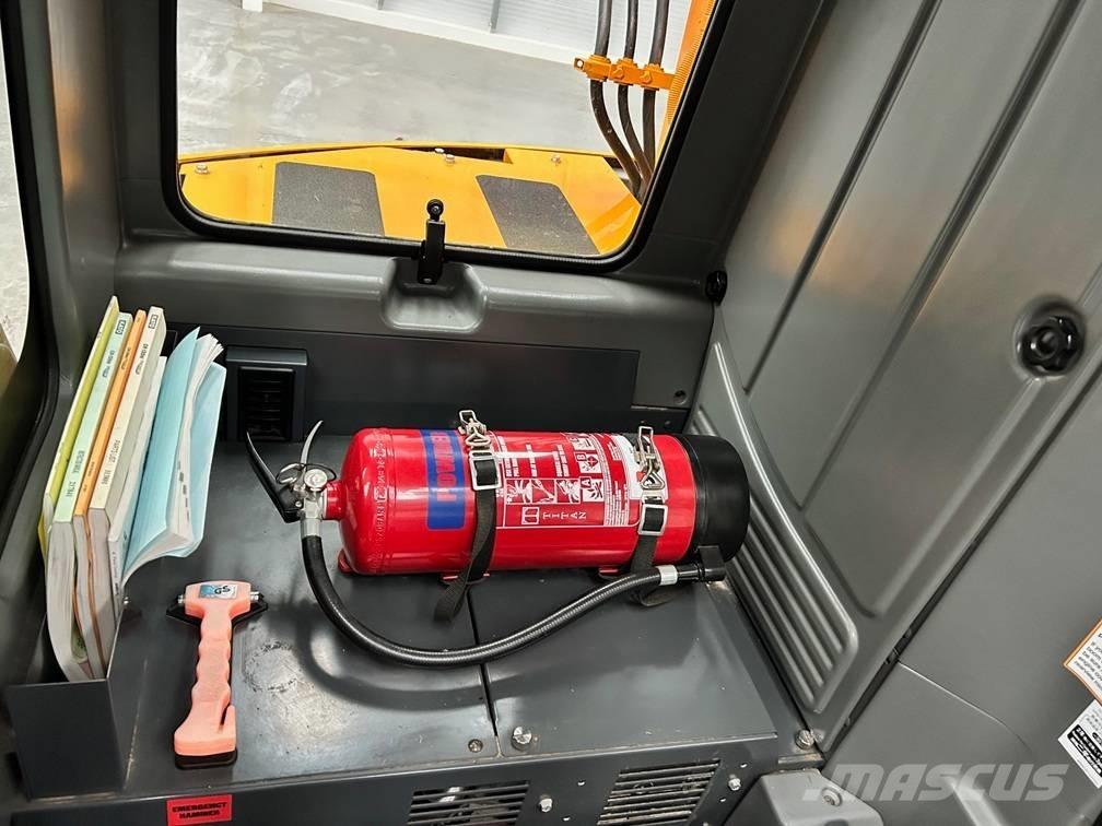 Kato CR-130Ri Rabljeni žerjavi za vsak teren