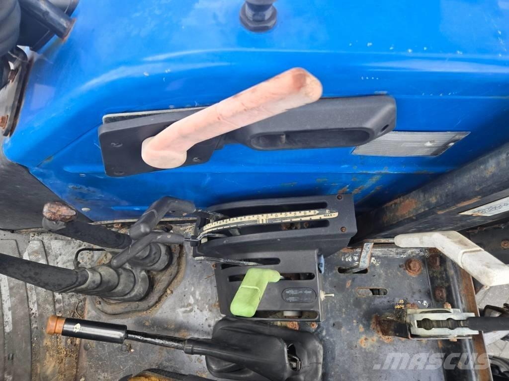 New Holland TL 90 A Traktorji