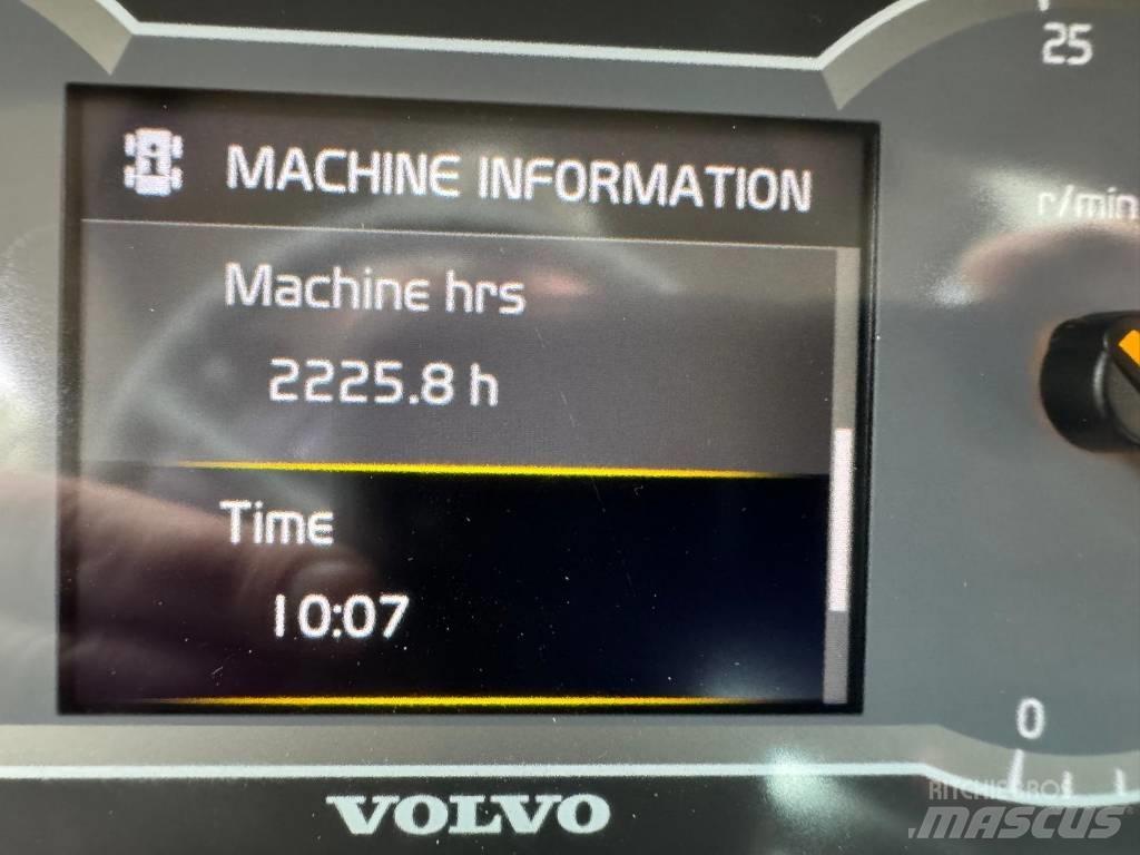 Volvo L 180 H Kolesni nakladalci