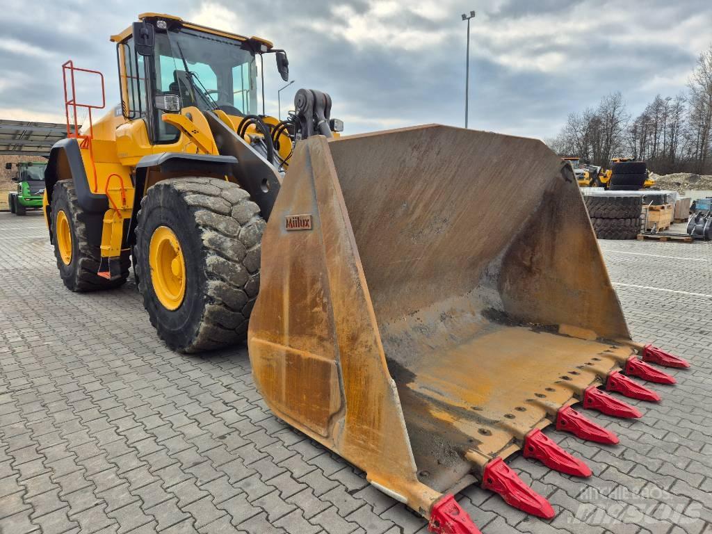 Volvo L 180 H Kolesni nakladalci