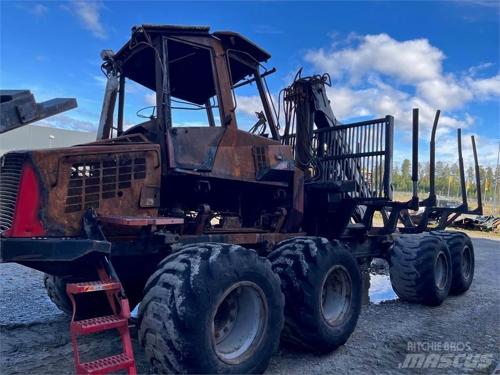 Komatsu 840TX Forwarderji