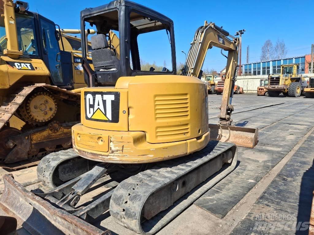 CAT 305 Mini bagri <7t