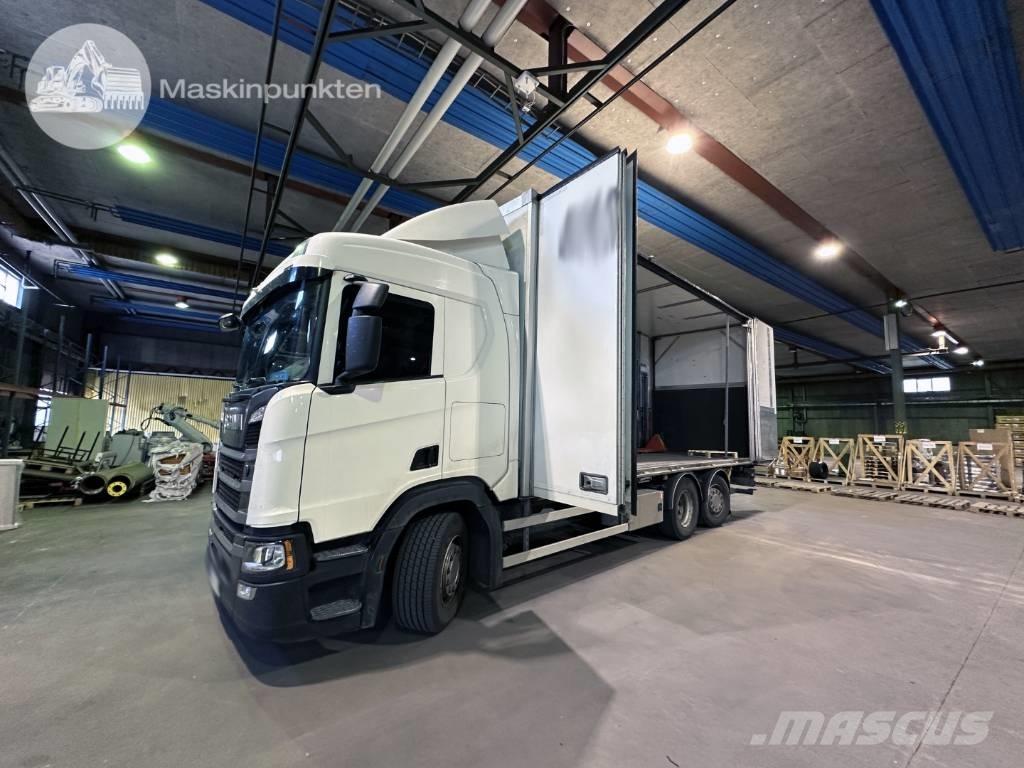 Scania R 450 Tovornjaki zabojniki