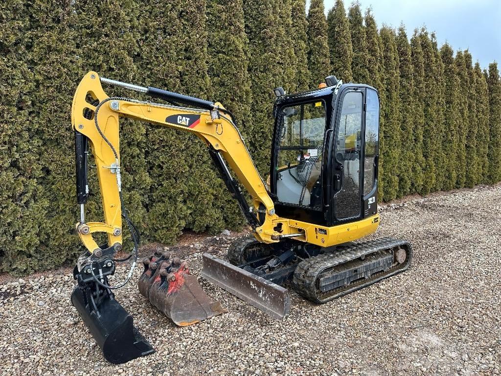 CAT 302.7 D CR Mini bagri <7t