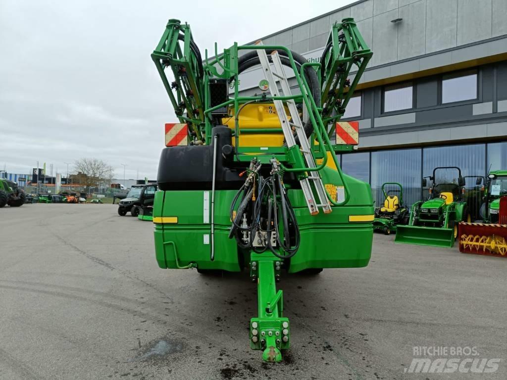 John Deere R 962 i Vlečne škropilnice