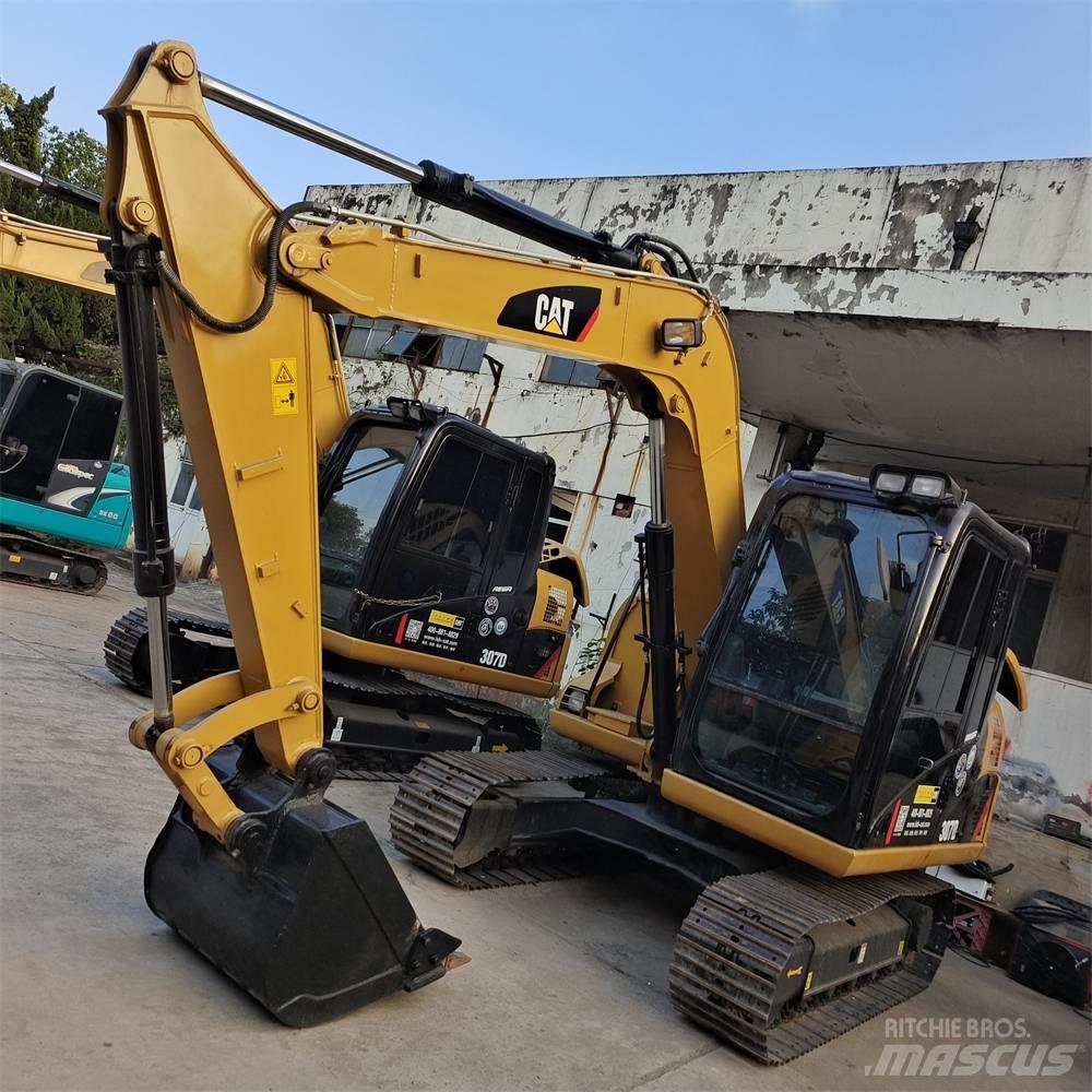 CAT 307 D Mini bagri <7t