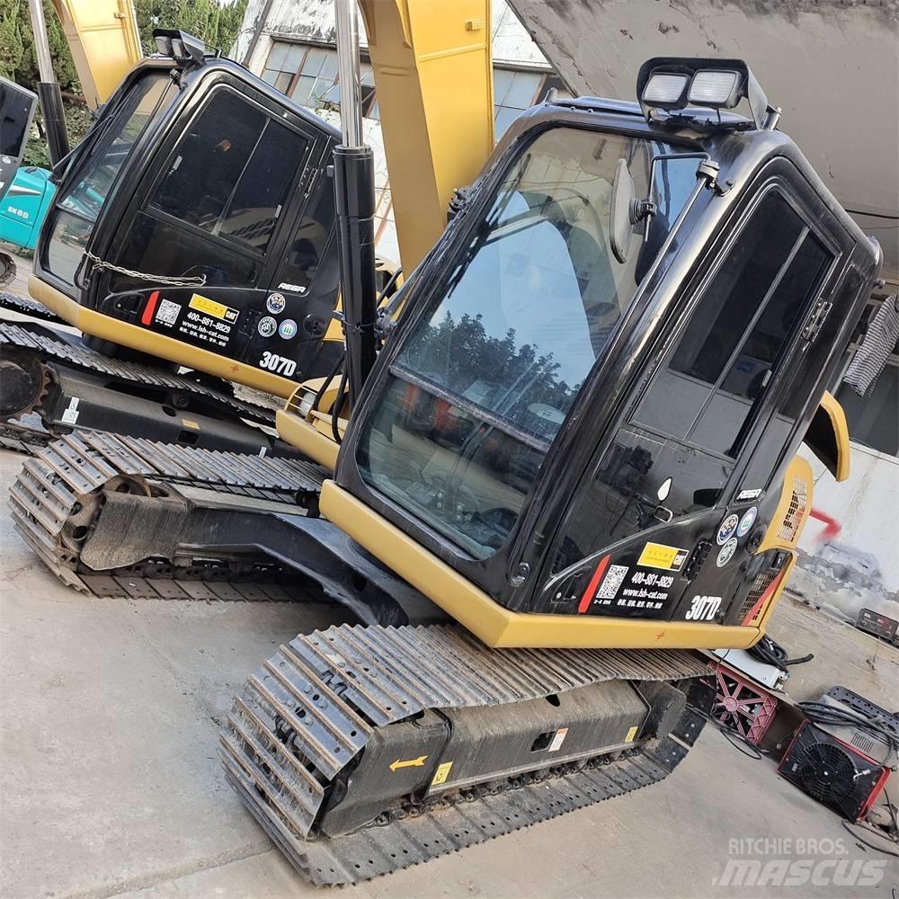 CAT 307 D Mini bagri <7t