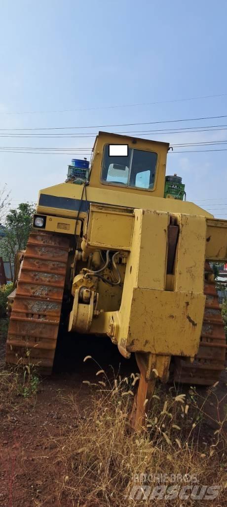 CAT D 9 N Buldožerji goseničarji