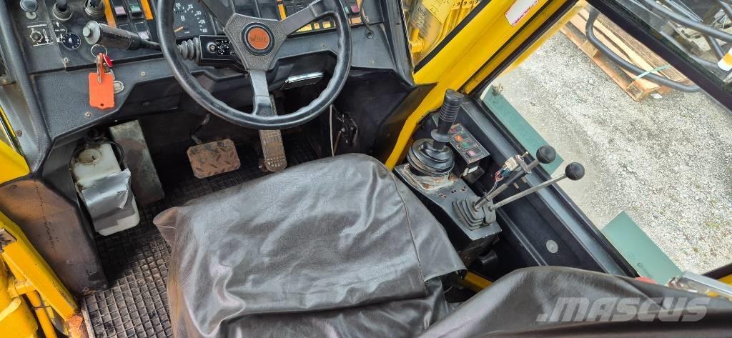 Wille 645 Kolesni nakladalci