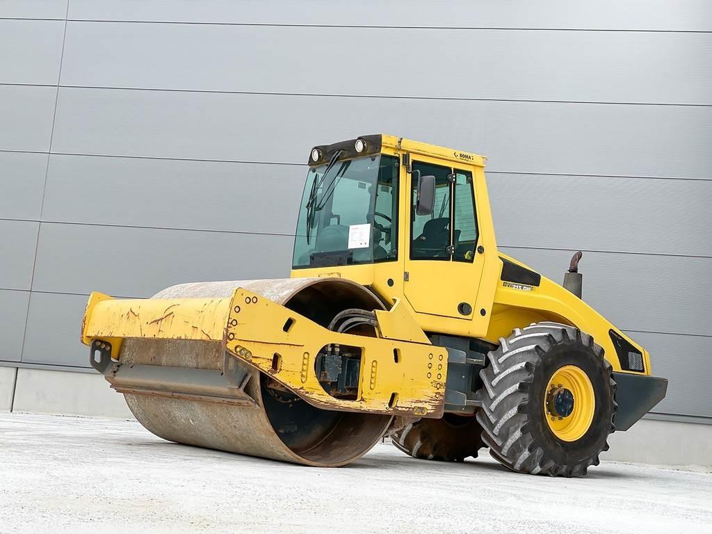 Bomag BW 213 DH-4 Enojni valjarji
