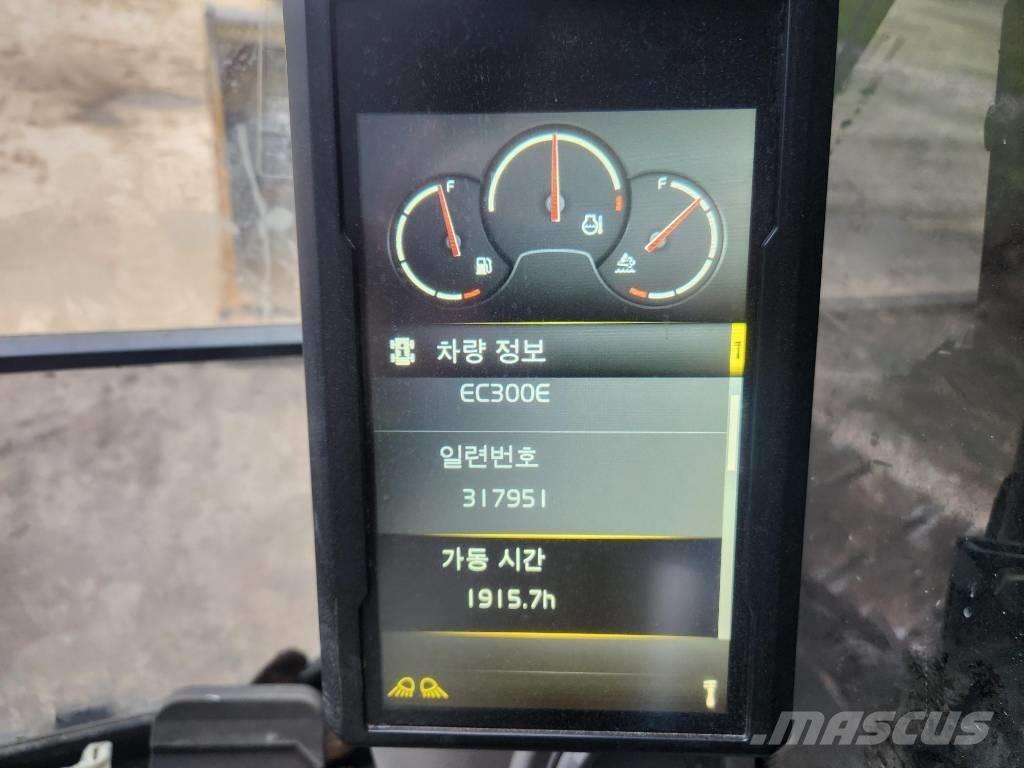 Volvo EC 300 E Bagri goseničarji
