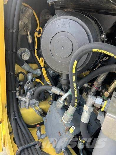 Bomag BW 161 AD-4 Dvojni valjarji