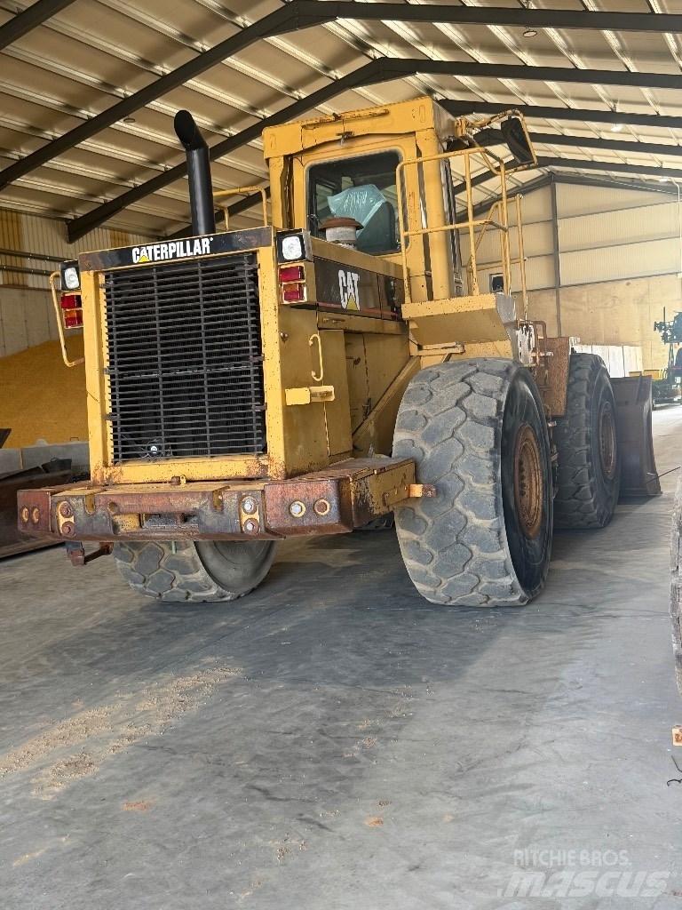 CAT 980 F Kolesni nakladalci