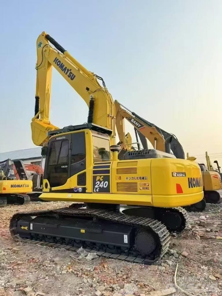 Komatsu PC 240 Bagri goseničarji