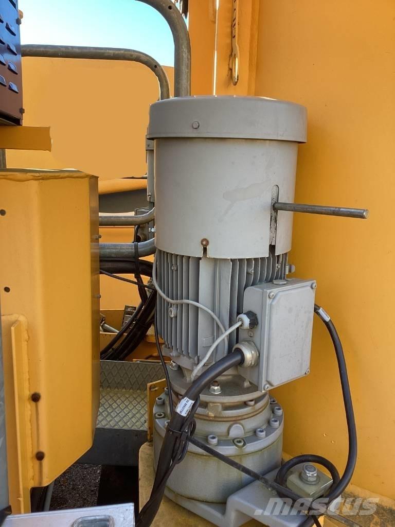 Potain MDT248-J10 Stolpni žerjavi