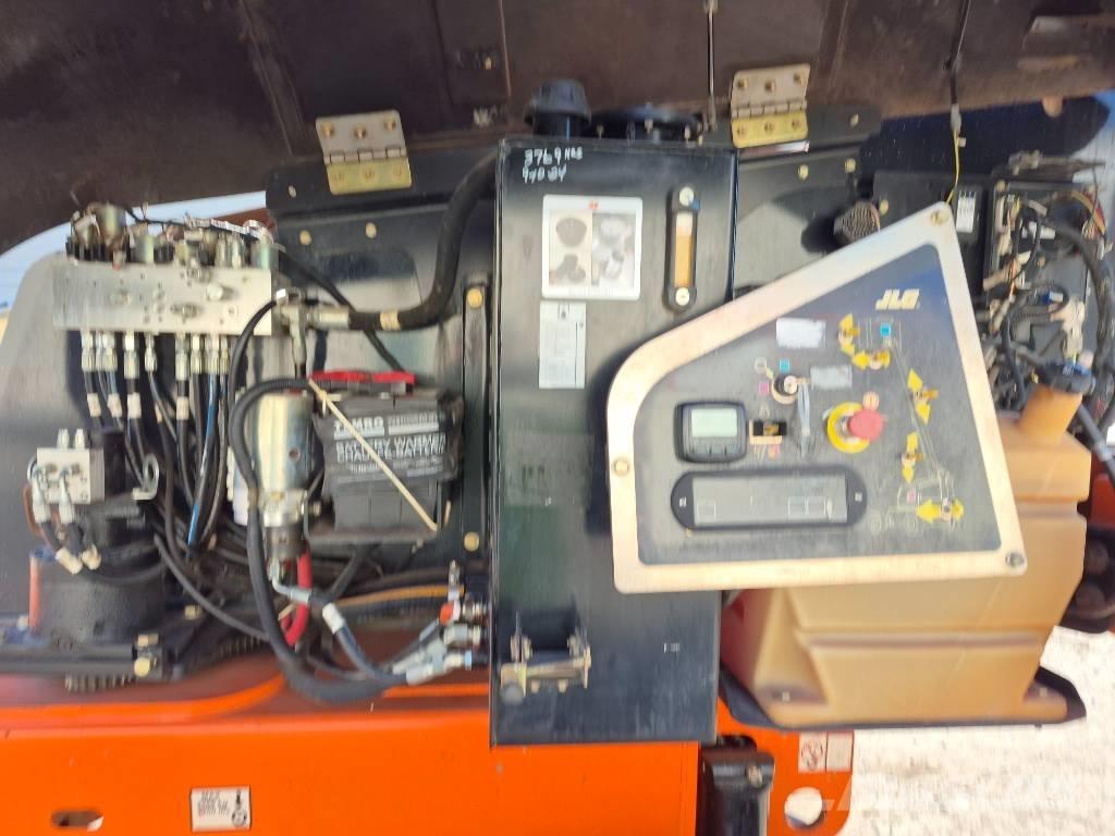 JLG 400 S Teleskopske dvižne ploščadi