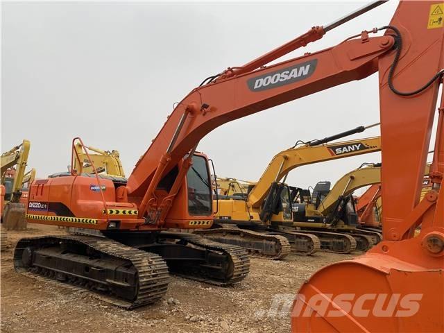 Doosan DH220LC-7 Bagri goseničarji
