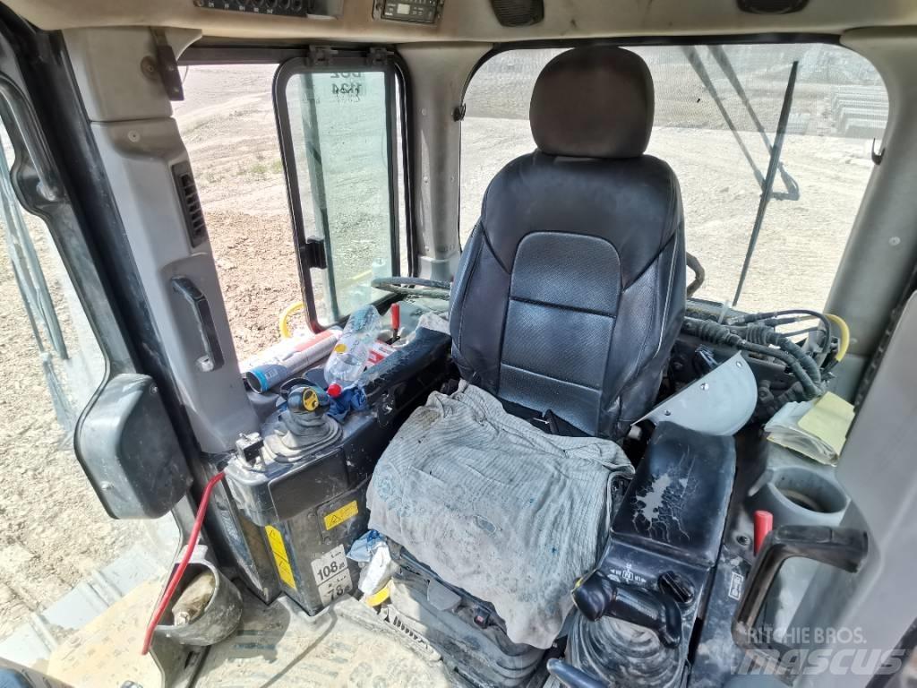 Komatsu D 65 PX-17 Buldožerji goseničarji