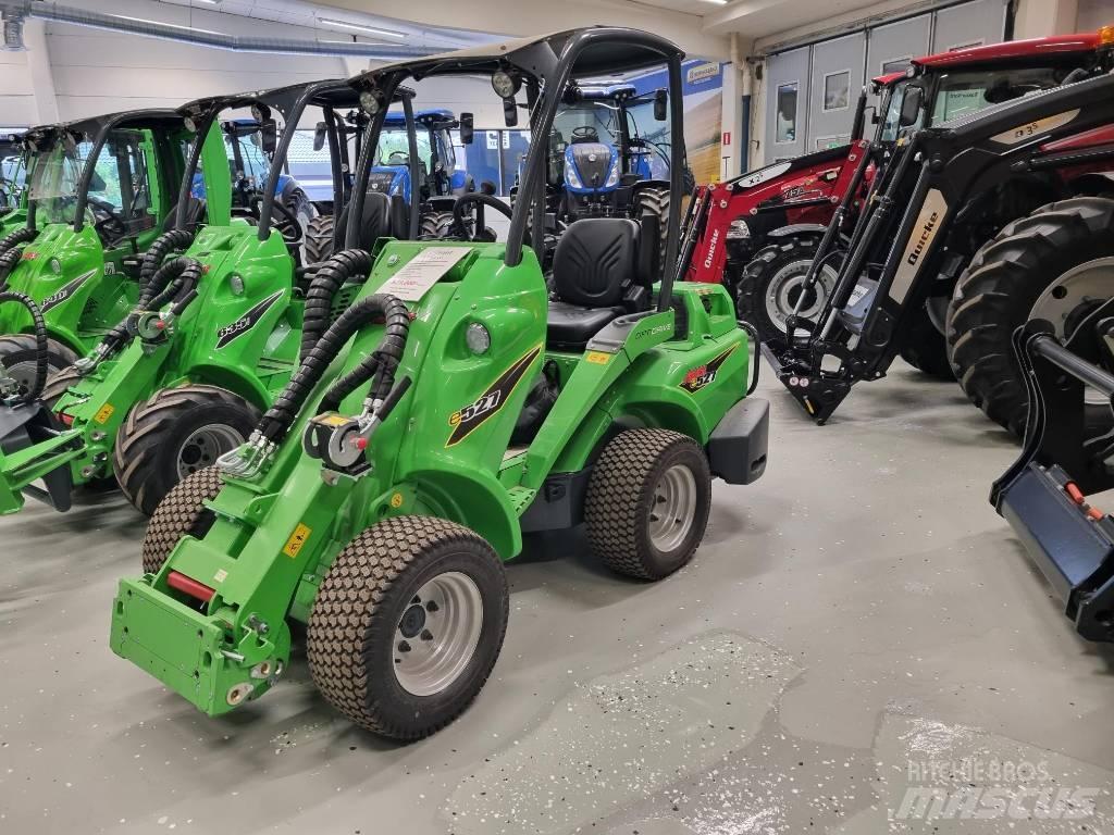 Avant E5-27  "100% EL" Skid steer mini nakladalci