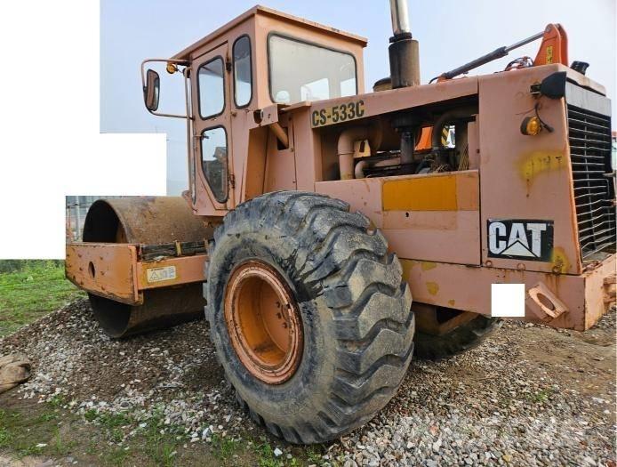 CAT CS 533 C Dvojni valjarji
