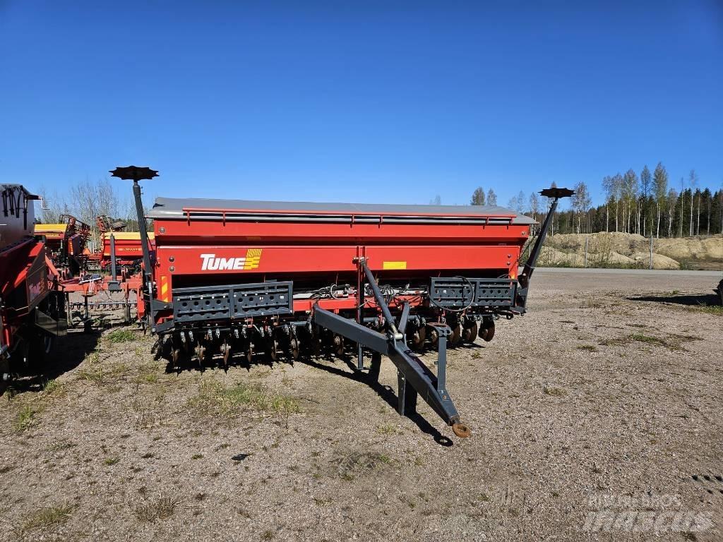 Tume JC 4000 Kombinirane sejalnice