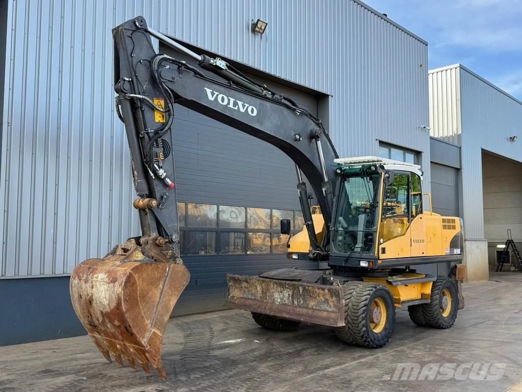Volvo EW 180C Bagri na kolesih