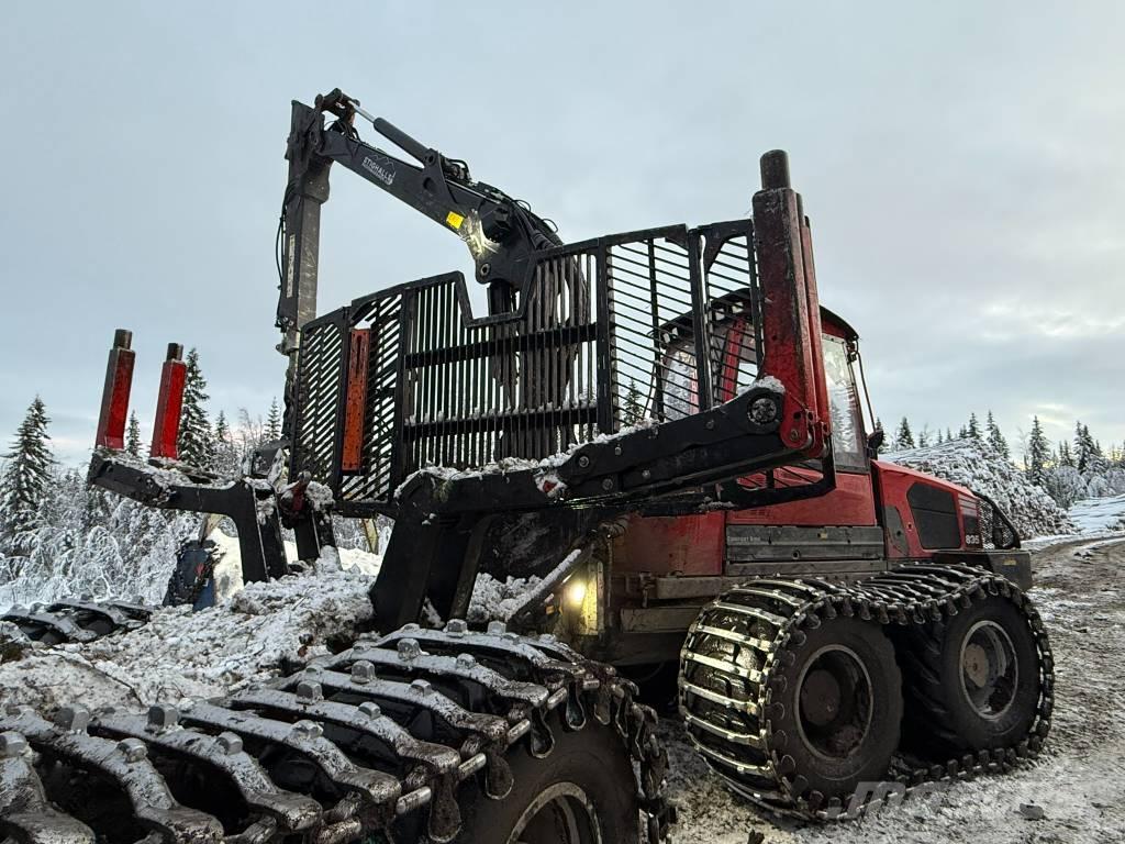 Komatsu 895 Forwarderji