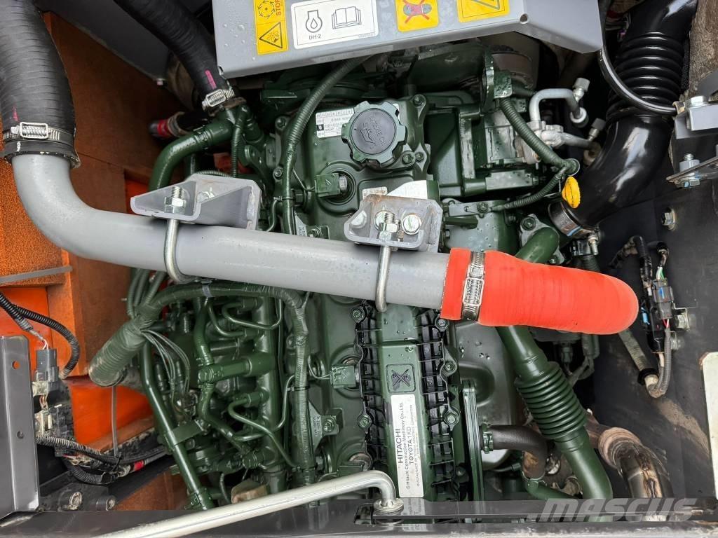 Hitachi ZX 130-7 Bagri goseničarji