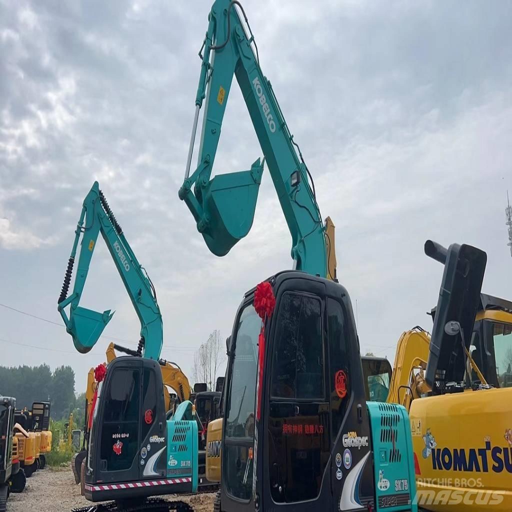 Kobelco SK 75 Bagri goseničarji