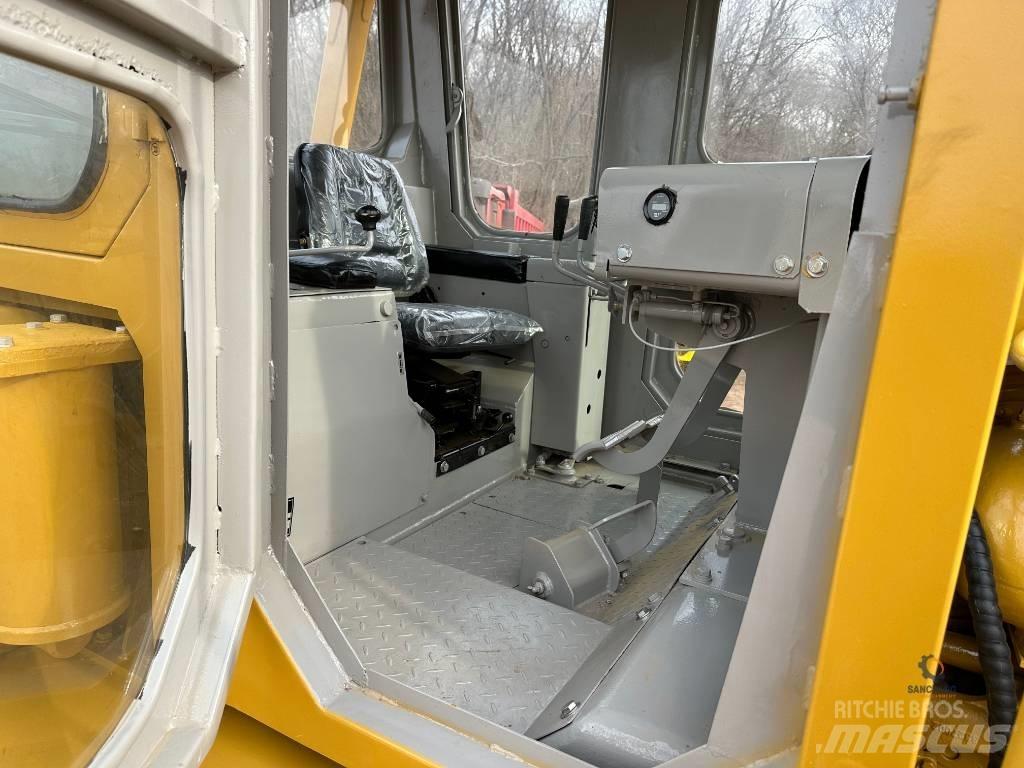 CAT D 7 G Buldožerji goseničarji