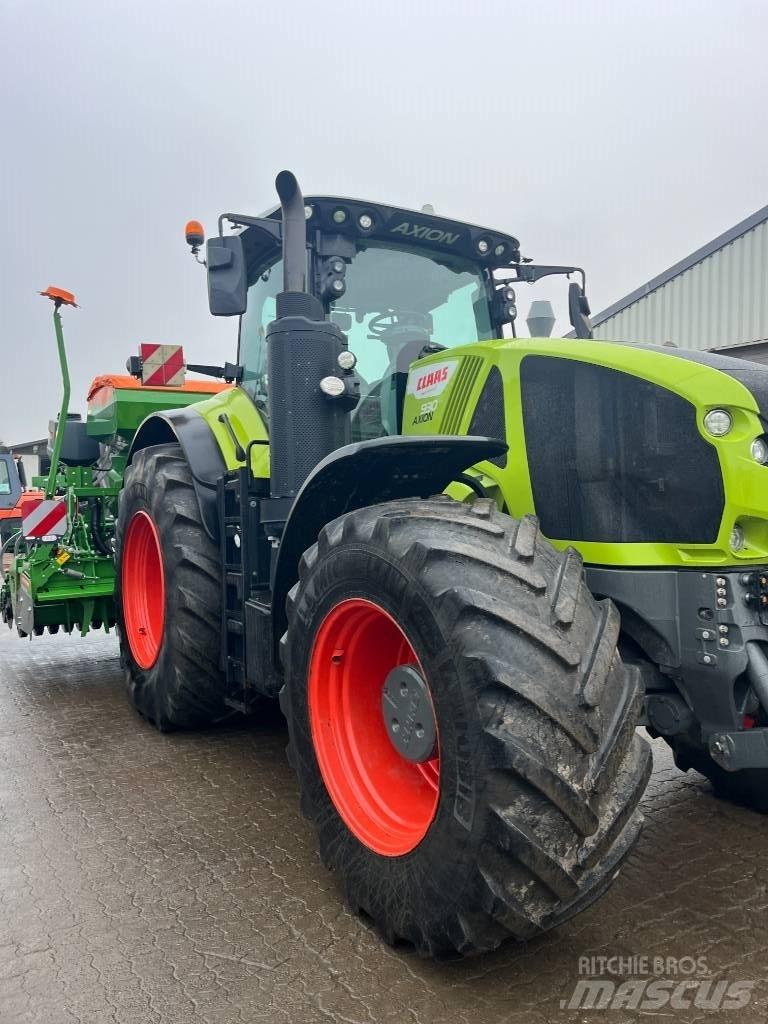 CLAAS Axion 930 Traktorji