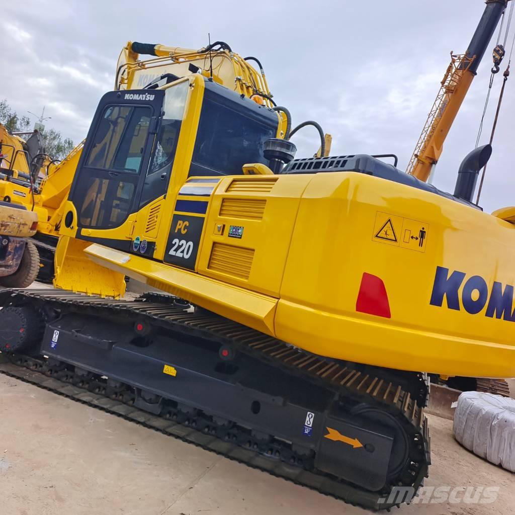 Komatsu PC 220-7 Bagri goseničarji