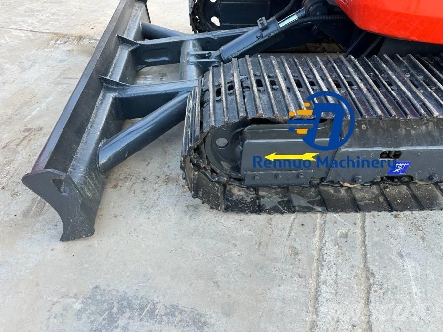 Kubota KX163 Mini bagri <7t