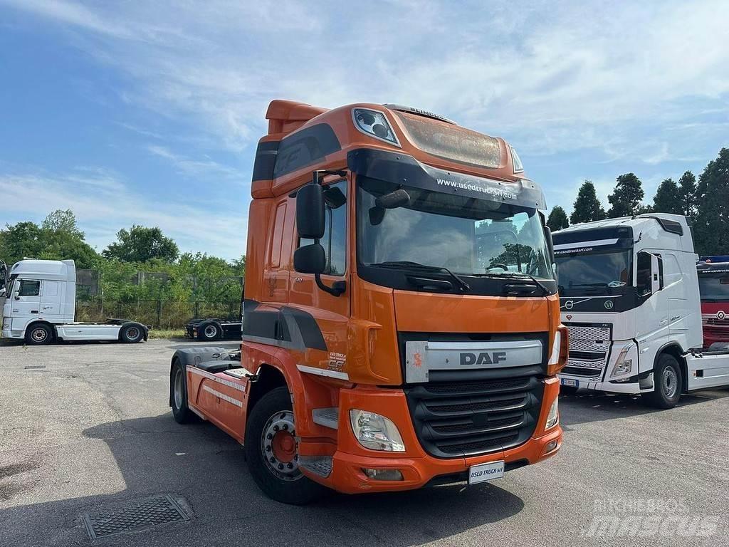 DAF CF 85.440 Vlačilci