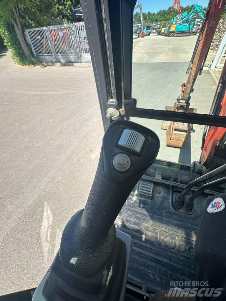 Kubota U 27-4 Mini bagri <7t