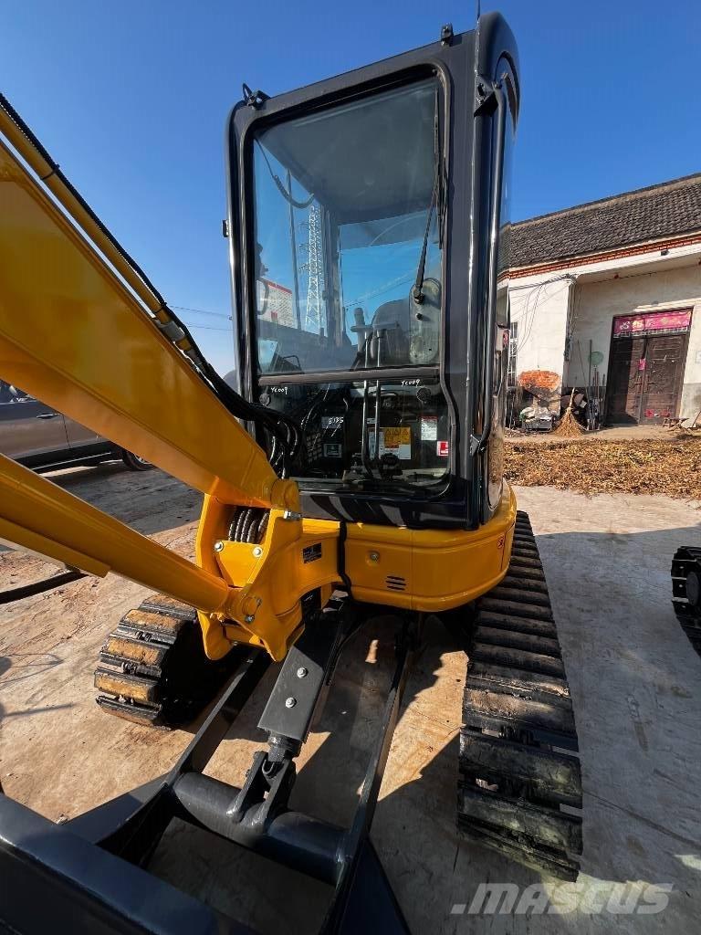 Komatsu PC 35 MR Mini bagri <7t