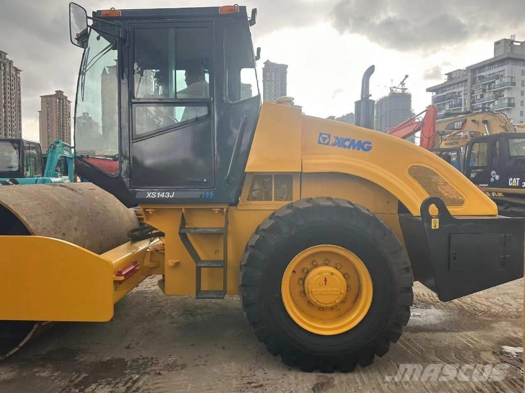 XCMG XS 143 Enojni valjarji