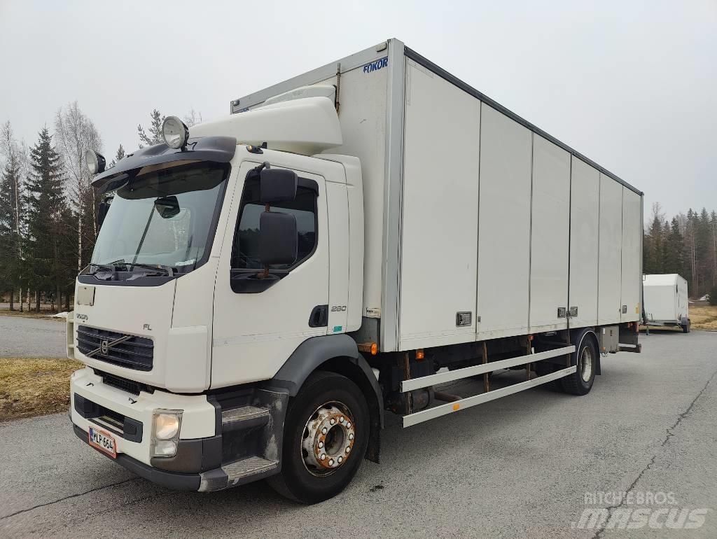 Volvo FL 260 Tovornjaki zabojniki