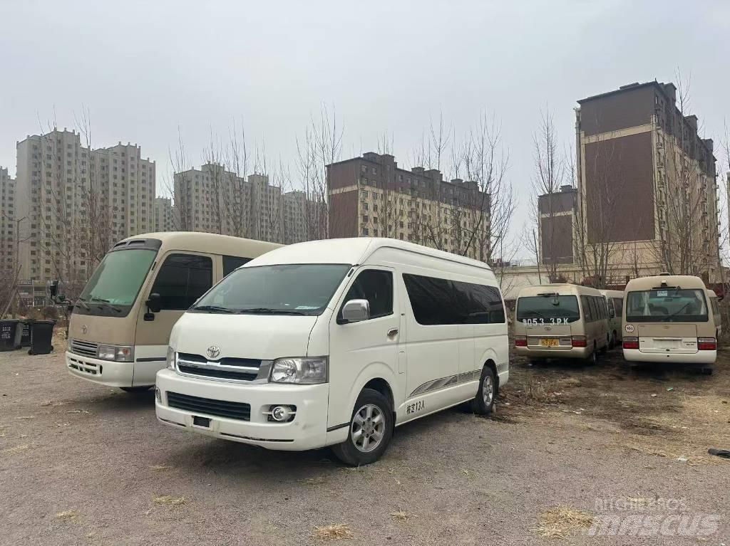 Toyota Coaster Medkrajevni avtobusi