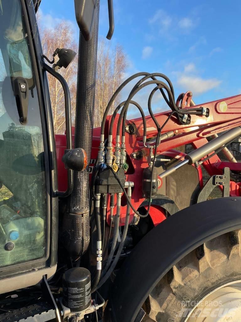 ArmaTrac 1104 Traktorji