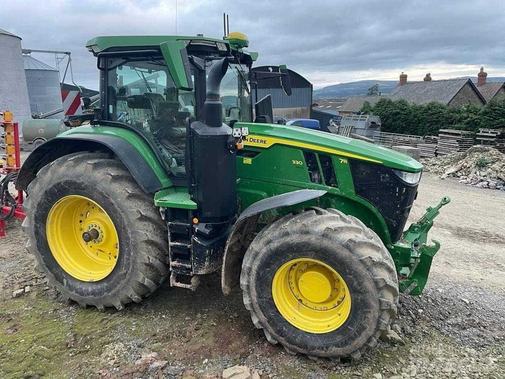 John Deere 7R 330 Traktorji