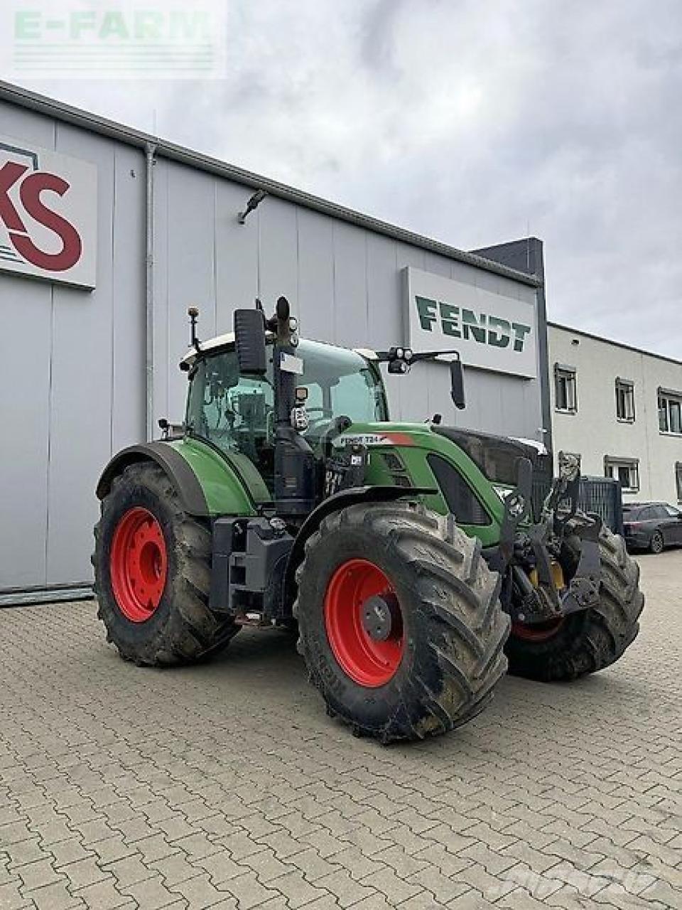 Fendt 724 s4 profi+ Traktorji