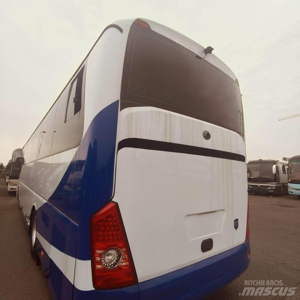 Yutong ZK6127H19 Potovalni avtobusi