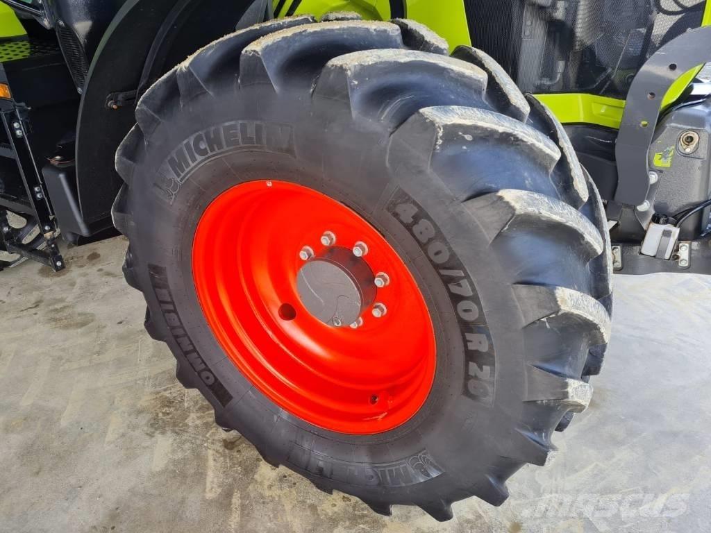 CLAAS 530 cmatic cis+ Traktorji