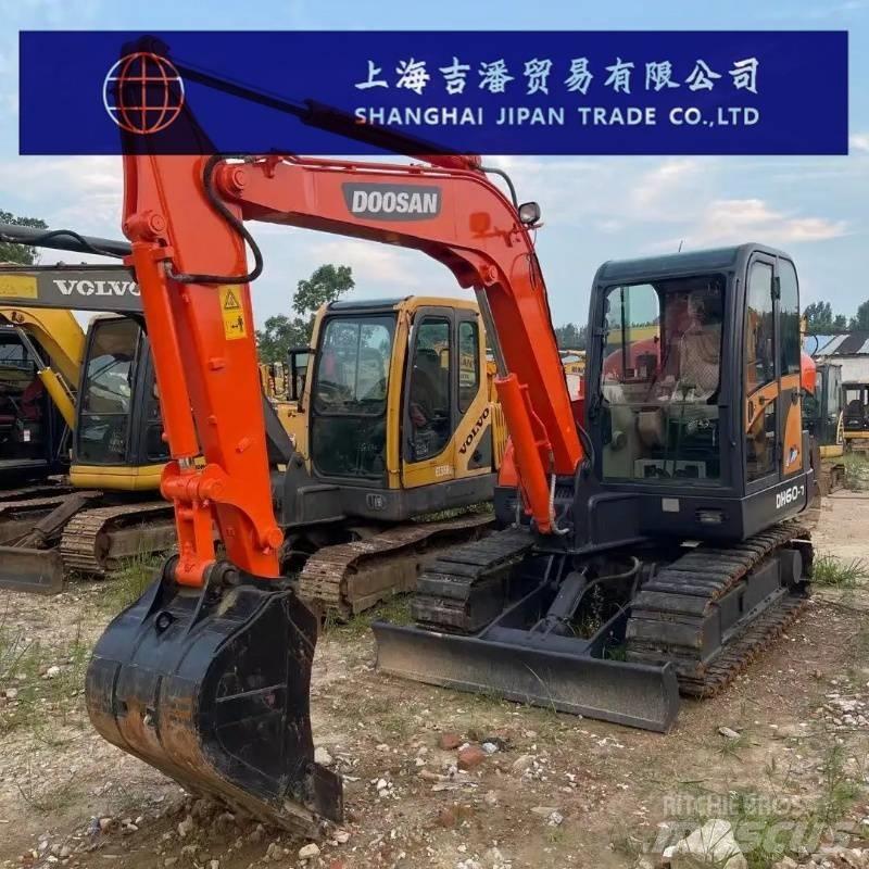 Doosan DH 60 Mini bagri <7t