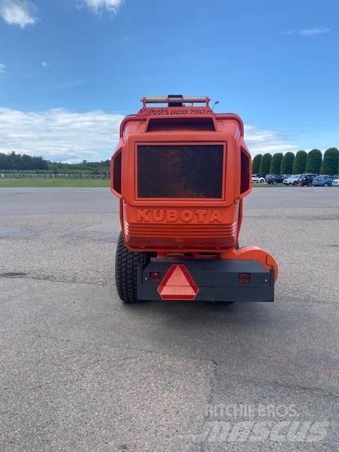 Kubota SWT37 Manjši traktorji