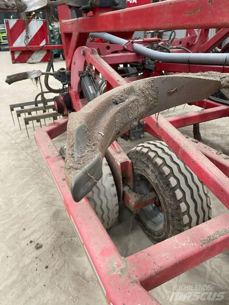 Horsch Terrano 6 FG Kultivatorji